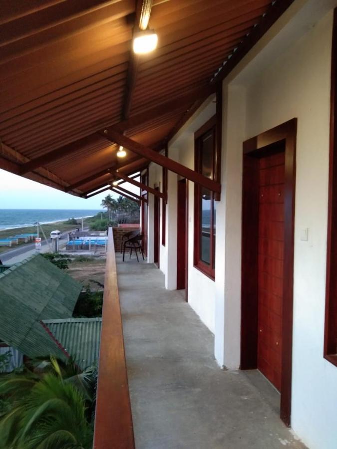 Hi Win Hotel Chilaw Ngoại thất bức ảnh